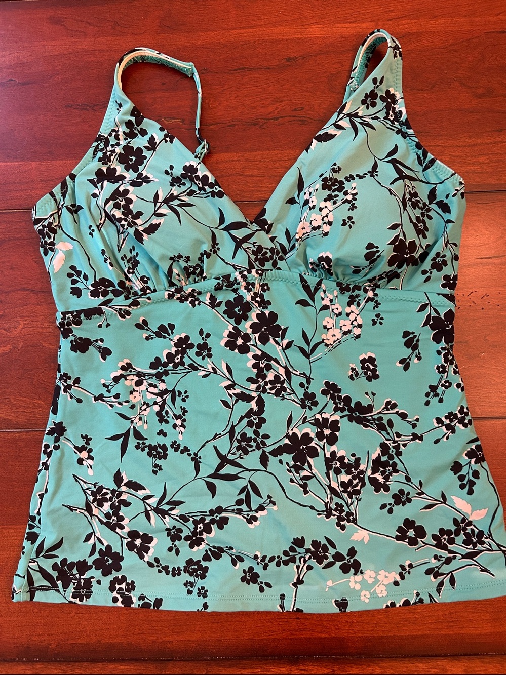 Garnet Hill Women’s Floral Tankini Set in Aqua Swim Top & Skirt size 10 - Picture 4 of 16